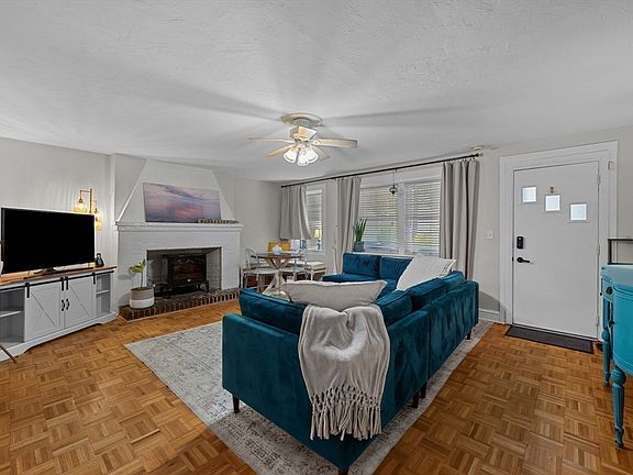 2nd image of 36 Elm St #B