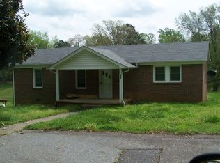 123 3rd Ave SW, Catawba, NC 28609