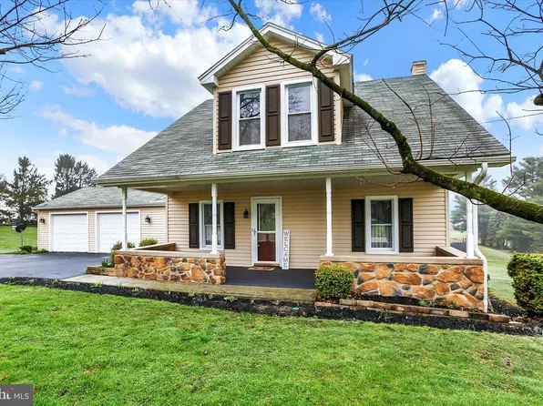 4070 Carlisle Rd, Gardners, PA 17324