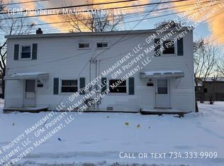 32155 Genessee St, Westland, MI 48186