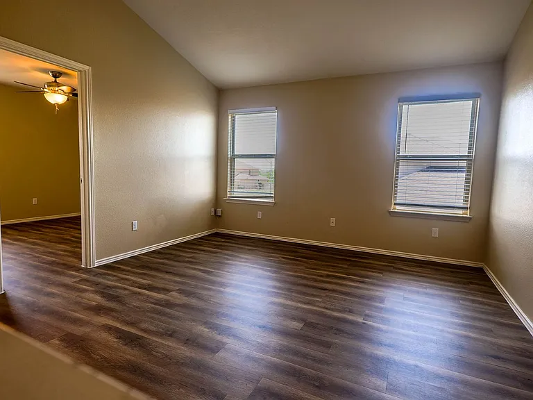 17208 Bridgefarmer Blvd — Photo 15