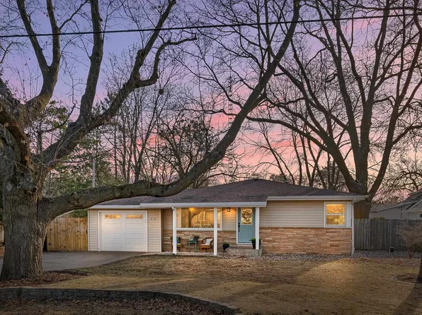 212 SUNSET AVENUE, Stevens Point, WI 54481