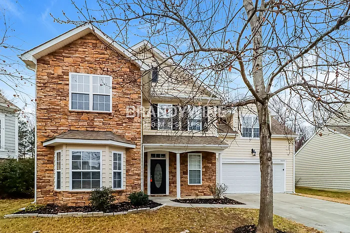 9435 Swallow Tail Ln — Photo 1