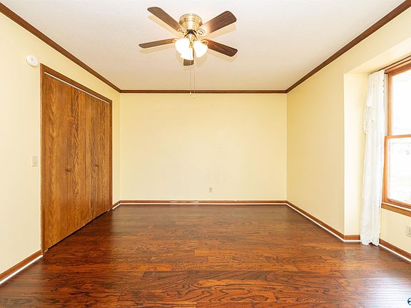 30th image of this home