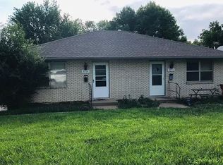 2712 Englewood Ter, Independence, MO 64052