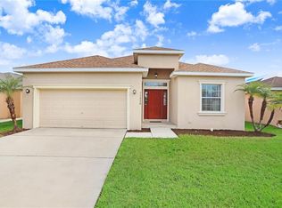 11226 Southwind Lake Dr, Gibsonton, FL 33534