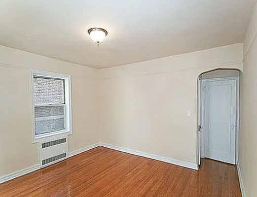 Rented by SW Queens Mezzanine | media 7