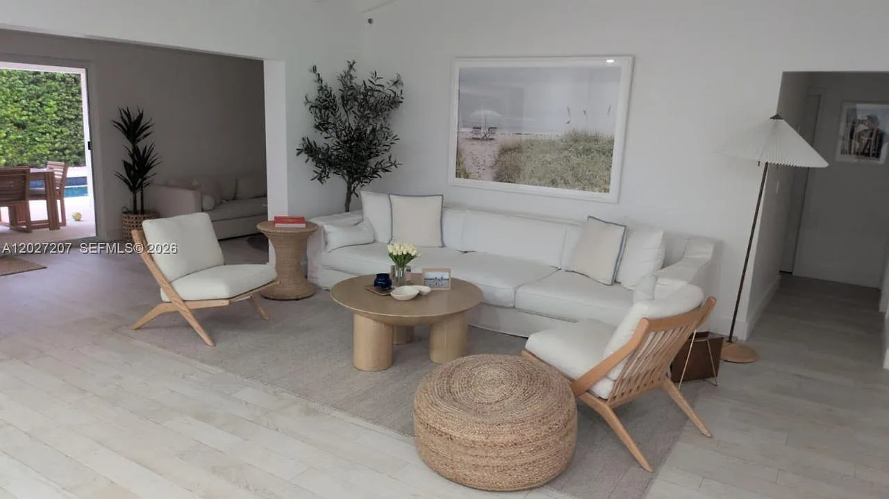 Biscayne Key Estates — Photo 2