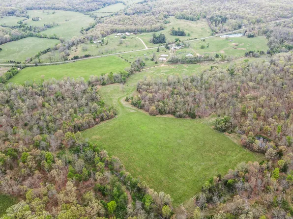 4420 State Route Dd, Willow Springs, MO 65793