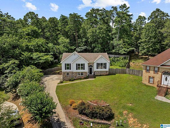 3rd image of 1163 Cameron Cove Cir