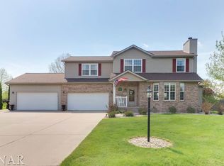 110 Prancer Dr, Heyworth, IL 61745
