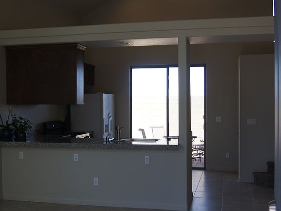 4th image of 8124 Amesbury Canyon St