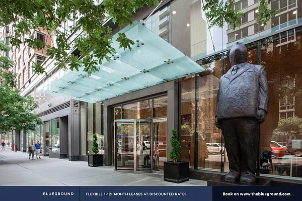 Rented by The Blueground | media 26