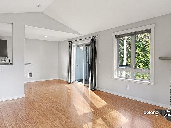 5th image of 15152 NE 82nd St Unit 304