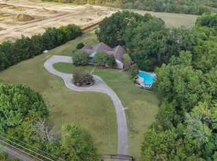 5010 Milam Rd, Mesquite, TX 75181