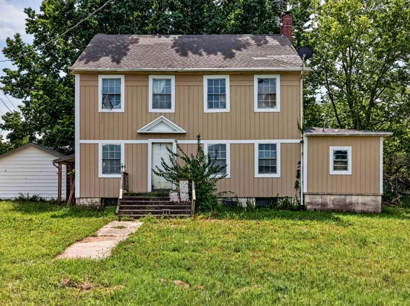 14029 278th Rd, Holton, KS 66436