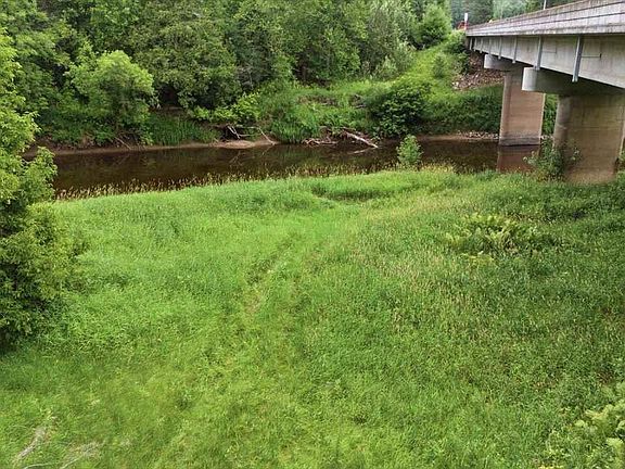 4th image of 10345 Meadowlands Trunk Rd