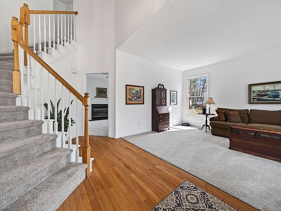 5th image of 5108 Fairmead Cir