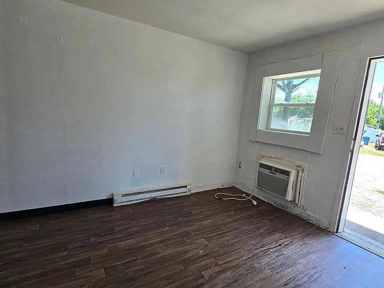123 Nancy Ave — Photo 9