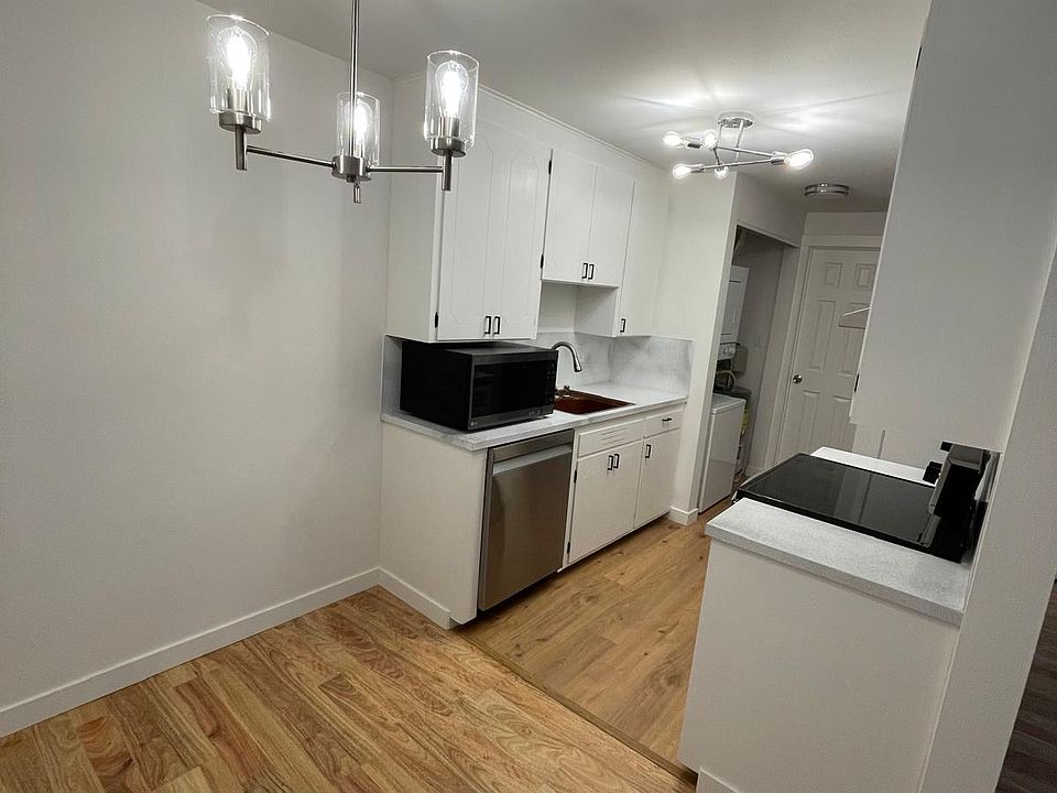 2nd image of 4411 Woodland Park Ave N #3