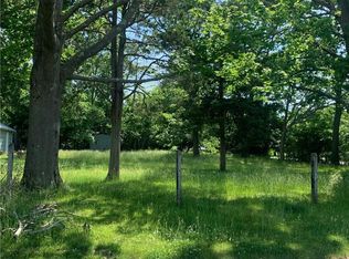 Carriage Ln, Center moriches, NY 11934