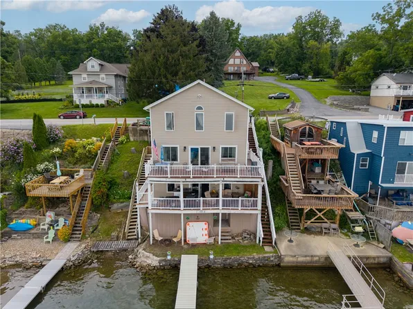 4201 W Lake Rd, Geneseo, NY 14454