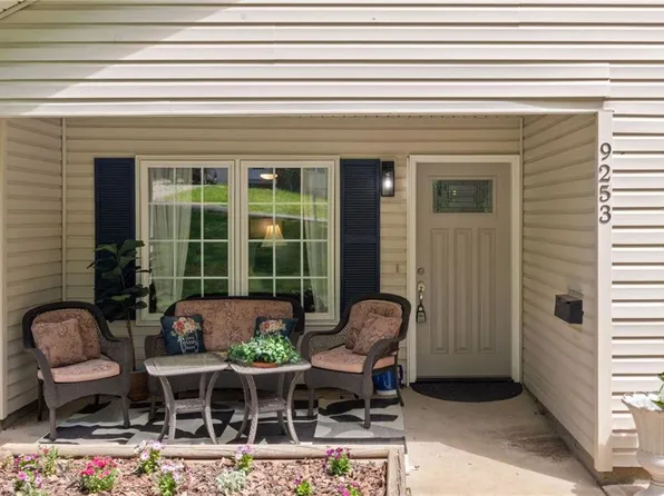 9253 Walnut St, Kansas City, MO 64114