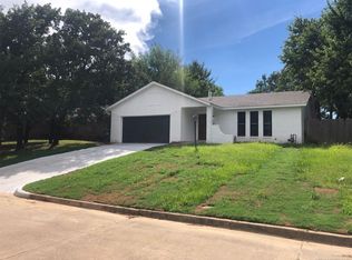 1116 S Division St, Sapulpa, OK 74066