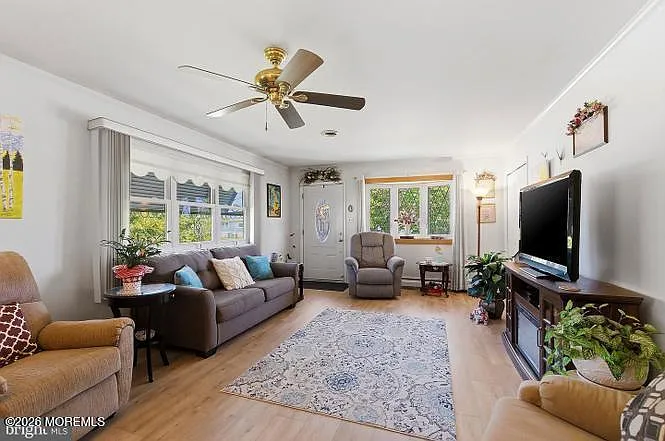 434 Jamaica Blvd — Photo 4