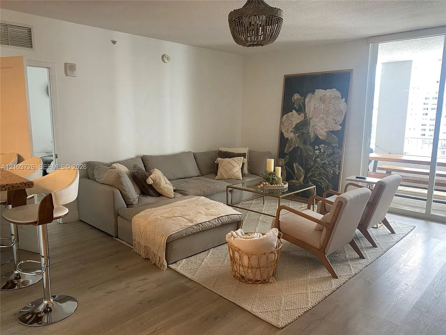 The Sail Condo — Photo 3