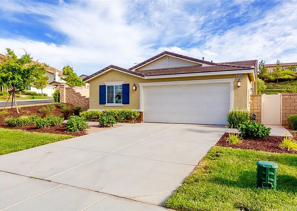 1st image of 35103 Fennel Ln