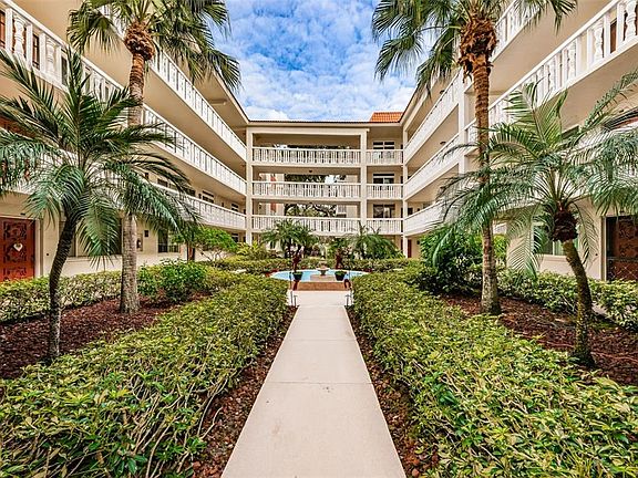 5th image of 2650 Pearce Dr Unit 202