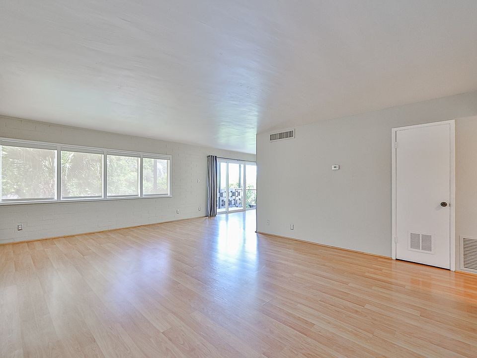 1st image of 6544 N 12th St Unit 17