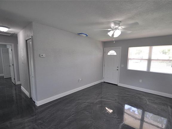 5th image of 8302 Bahia Ave