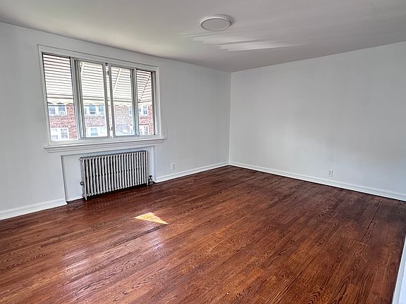 5th image of 351 E 24th St Floor 2