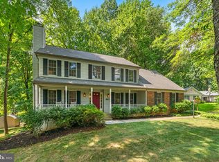 6617 Belle Chase Ct, Gaithersburg, MD 20882
