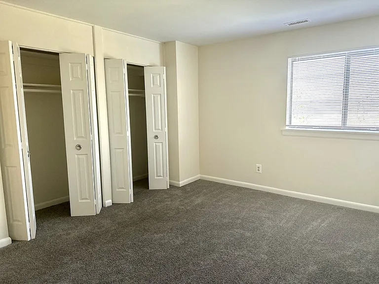 The Reserve at West Hills — Photo 9