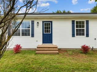 16 Kingston Rd, Cornwall, PE C0A1H8