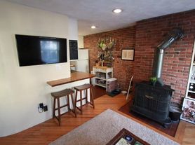 34-36 Bigelow St, Cambridge, MA