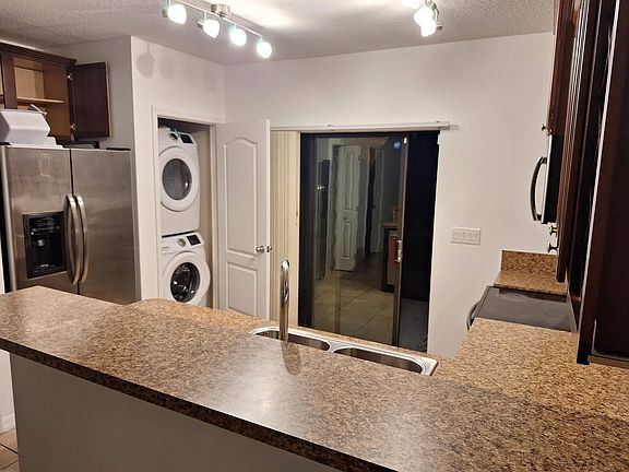 5th image of 3321 Windleshore Way