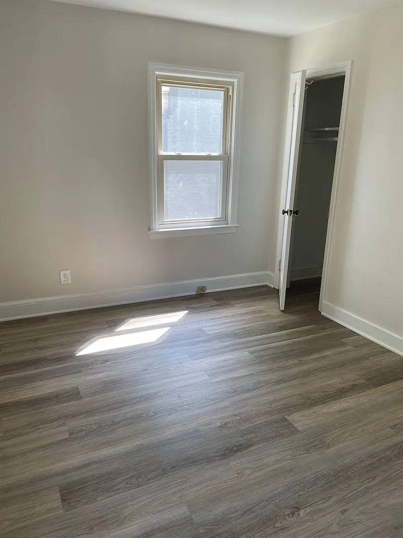 Renovated 3 Bedroom Near UNCG & Downtown Greensboro - Stackable Washer & Dryer Included! — Photo 4