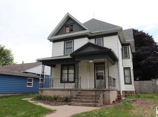 608 Madison St, Remsen, IA 51050