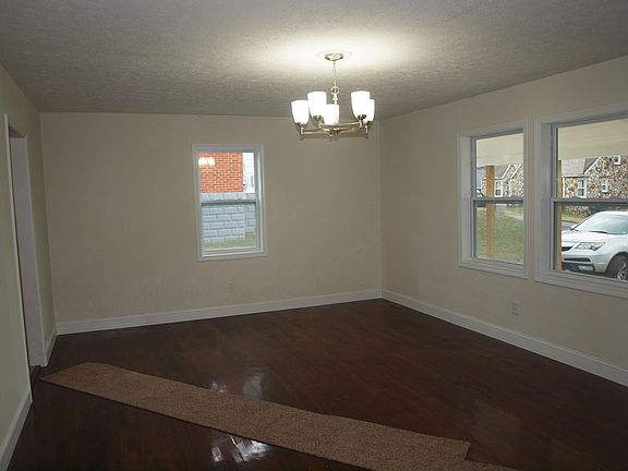 3rd image of 2453 Bradley St