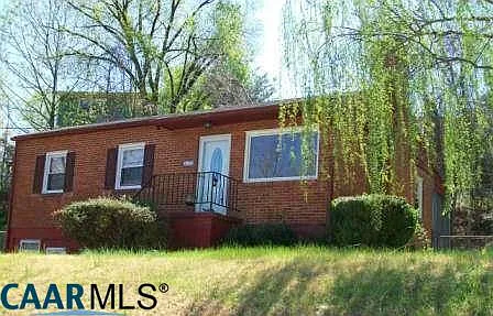 1030 Sheridan Ave photo 1