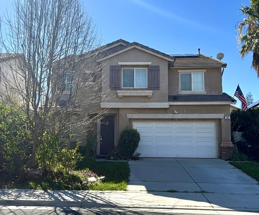 1st image of 643 Canyon Crest Rd