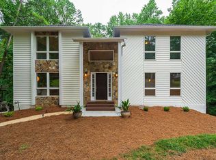 850 Lake Overlook, Roswell, GA 30076