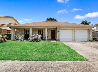 2704 Nogalera Via, Harvey, LA 70058