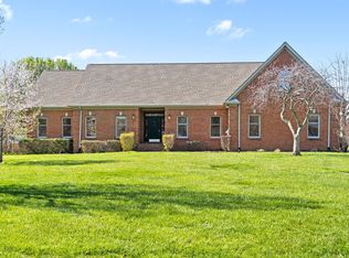 202 Mayfair Pl, Hopkinsville, KY 42240