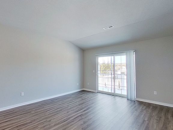 4th image of 1777-1779-1815 American Eagle Dr #30