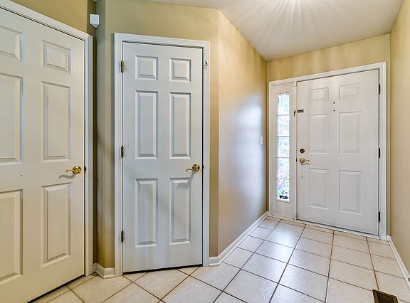 4th image of 2754 Packford Ln